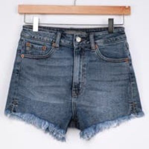 Lulus Know My Luck Medium Wash High Rise Cutoff Denim Shorts